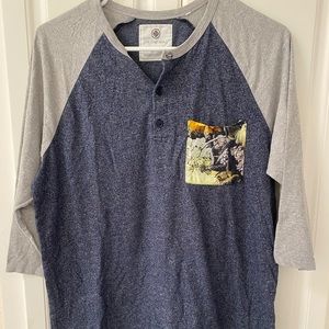 On the Byas 3/4 sleeve pocket tee